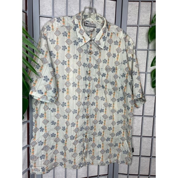 Columbia Mens Shirt  Button up geometric Print  Blue Vertex Short Sleeve XL - Picture 3 of 8